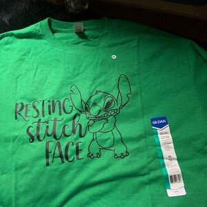 Gildan Green Graphic T-Shirt